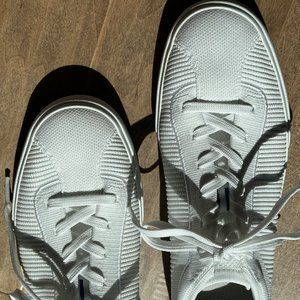 Sustainable Rothy's Women's Lace Up Sneaker in Bright White Size 10 -